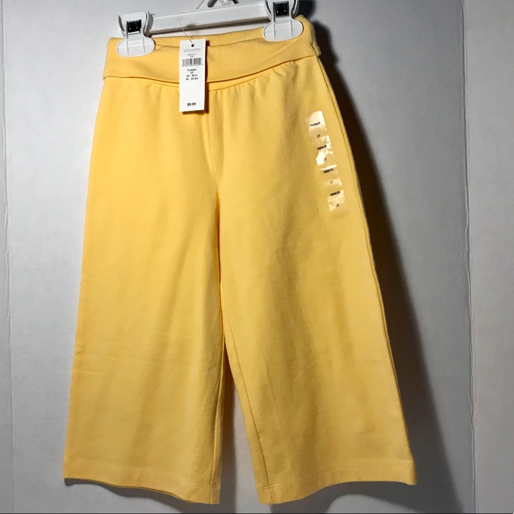 BabyGap Yellow Wide Leg Pants Size 2T Never Worn